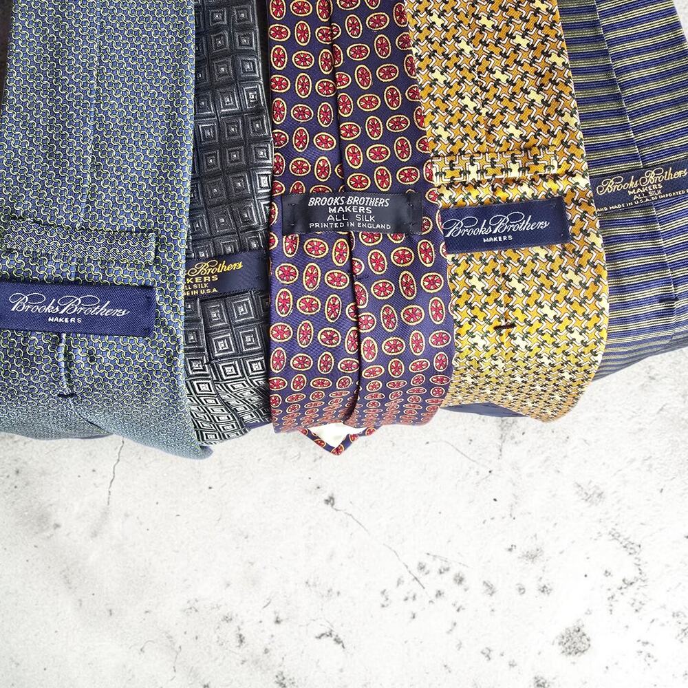 Lot 5 Brooks Brothers Silk Neckties Blue Gray Gold Geo Medallion Stripe 3.75" - Picture 7 of 9
